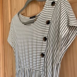 Staccado Stripped Dress with Pockets, Size Medium